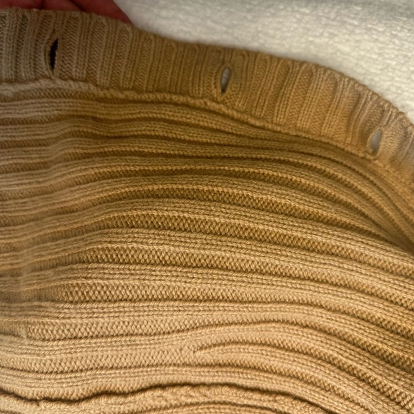 ✨ Vince Wool-Cashmere Ribbed Cardigan ✨
Size: S
Color: Camel - Picture 12 of 12